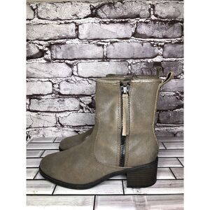 Clarks Metallic Leather Taupe Nevella Devon Zip Ankle Boots Women 7.5M US/38EU